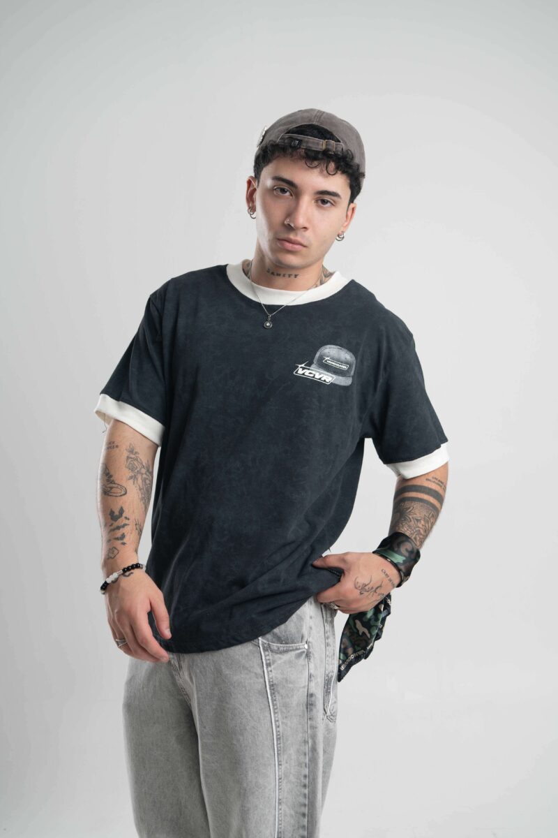 remera saki regular hombre vancouver